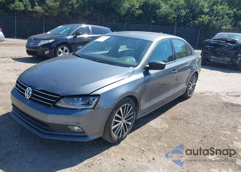 2017 Volkswagen Jetta 1.8T Sport from USA, damaged, VIN 3VWD17AJXHM301928